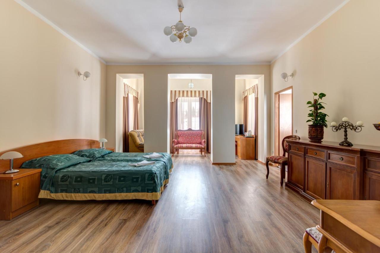 Apartamenty I Pokoje Henryk กรินีซา ดรอยจ์ ภายนอก รูปภาพ